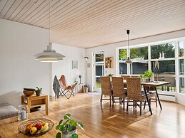 5 Star Holiday Home in Glesborg