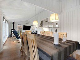 5 Star Holiday Home in Glesborg