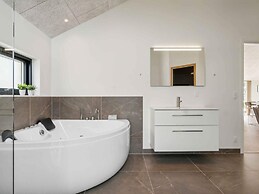 5 Star Holiday Home in Millinge