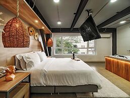 Hotel One Laureles