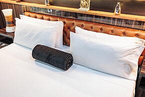 Hotel One Laureles