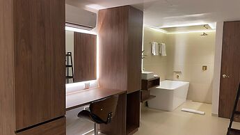 One Apartments Provenza
