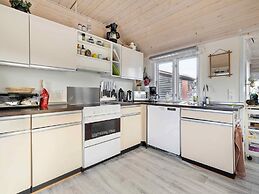 5 Star Holiday Home in Mesinge