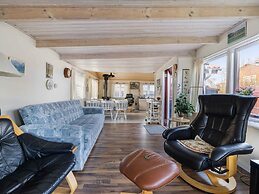 5 Star Holiday Home in Mesinge