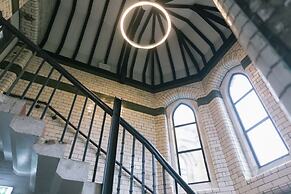 Student Only The Chapel