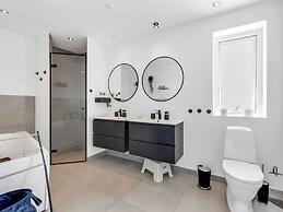 5 Star Holiday Home in Frorup