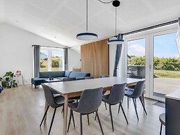 5 Star Holiday Home in Frorup
