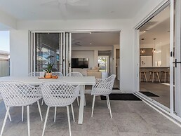 Sugar Shore Retreat