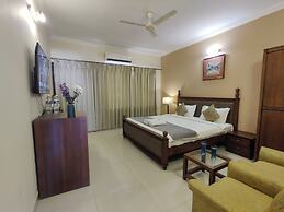Q 23 Resort Candolim Beach
