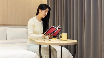 Hound Hotel Pohang Yeongildae