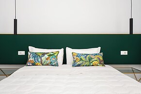 Amal & Surya apartments