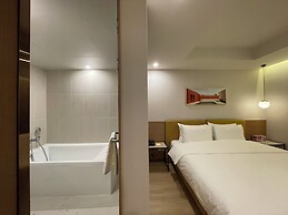 BUTTON HOTEL Yangsan Sports Complex