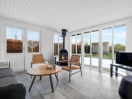 5 Star Holiday Home in Borkop