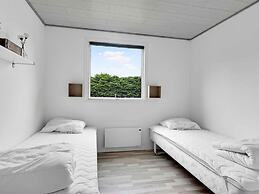 5 Star Holiday Home in Vaeggerlose