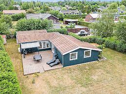 5 Star Holiday Home in Vaeggerlose