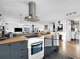 5 Star Holiday Home in Thyholm