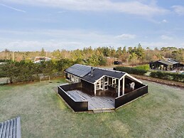 5 Star Holiday Home in Hals