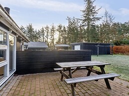 5 Star Holiday Home in Hals