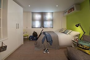 Student Only Summit House