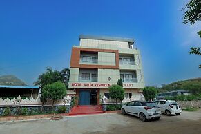 Hotel Veda Resort