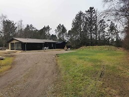 5 Star Holiday Home in Jerup