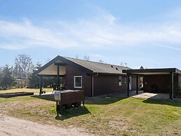 5 Star Holiday Home in Orsted