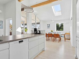 5 Star Holiday Home in Orsted