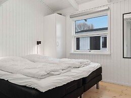 5 Star Holiday Home in Oro