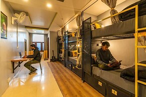 The Hosteller Mcleodganj Mall Road