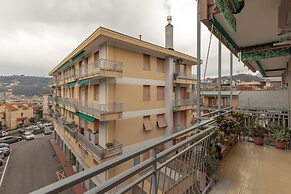 Two Combined Studios with Terrace