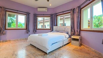 7 Bedroom Pool Villa in Kathu SV1