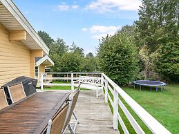 5 Star Holiday Home in Hundested
