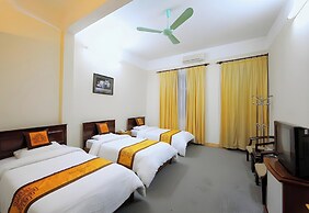 Khan Quang Do Hotel
