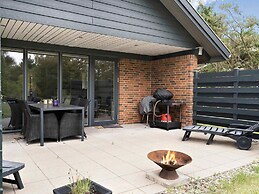 5 Star Holiday Home in Ulfborg