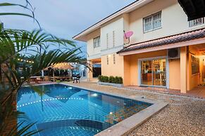 Poolnest Villa Private Saltwater Pool Retreat