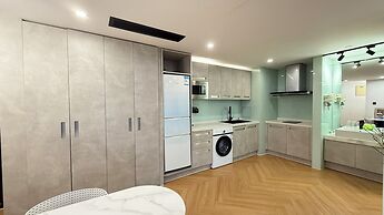 BeijingSanlitunShimao Int'l Serviced Apt