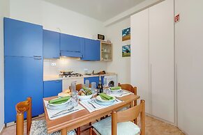 Seaside Binario Blu 500 M Dal Mare