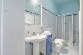 Seaside Binario Blu 500 M Dal Mare