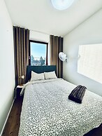Spacious Budget Home Garden Stay