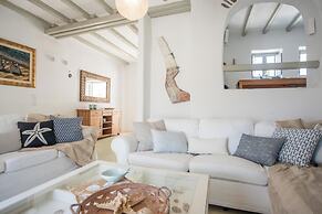 Villa Pathos by Apleton Villas Paros