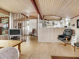 5 Star Holiday Home in Jerup