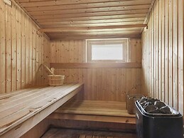 5 Star Holiday Home in Jerup
