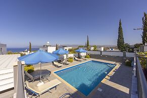 Lenias Sea View in Neo Chorio