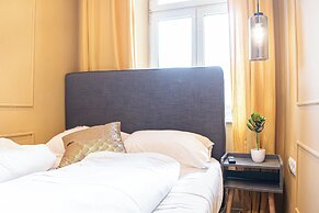 Group Friendly 4BR Near Westbahnhof