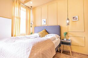 Group Friendly 4BR Near Westbahnhof