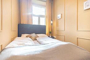 Group Friendly 4BR Near Westbahnhof