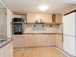 5 Star Holiday Home in Ronne