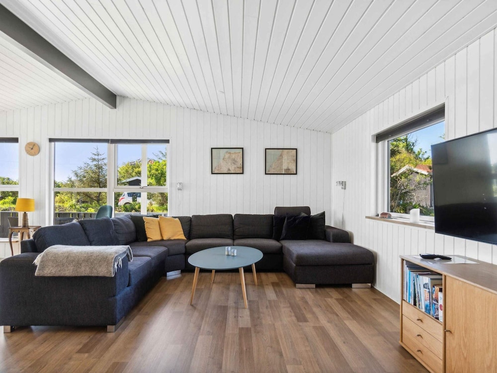5 Star Holiday Home in Hjorring