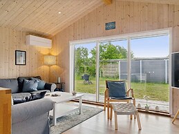 5 Star Holiday Home in Vaeggerlose