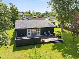 5 Star Holiday Home in Slagelse